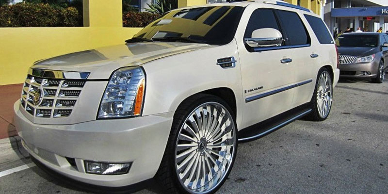 Escalade on Autonomo L