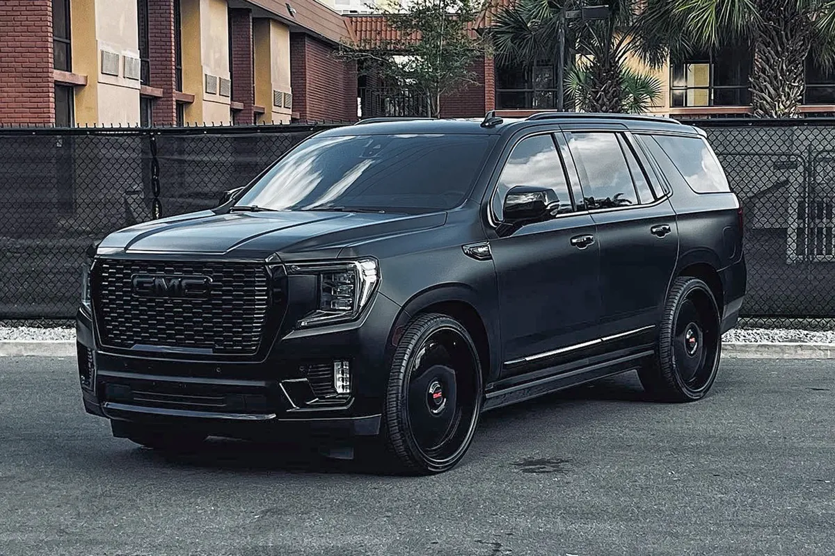 Cadillac Escalade on Forgiato Blocco-RA wheels