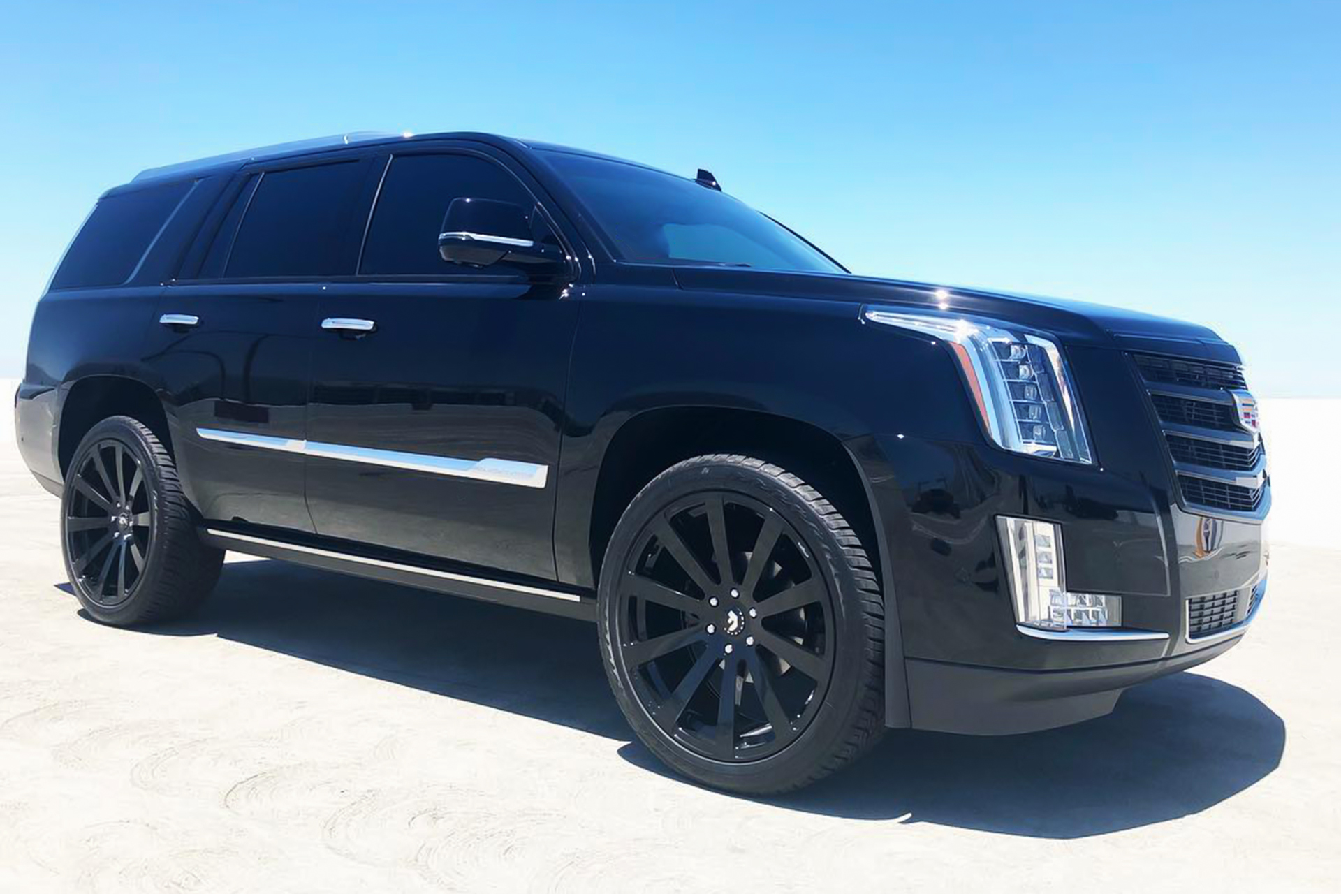 Escalade on Concavo-M