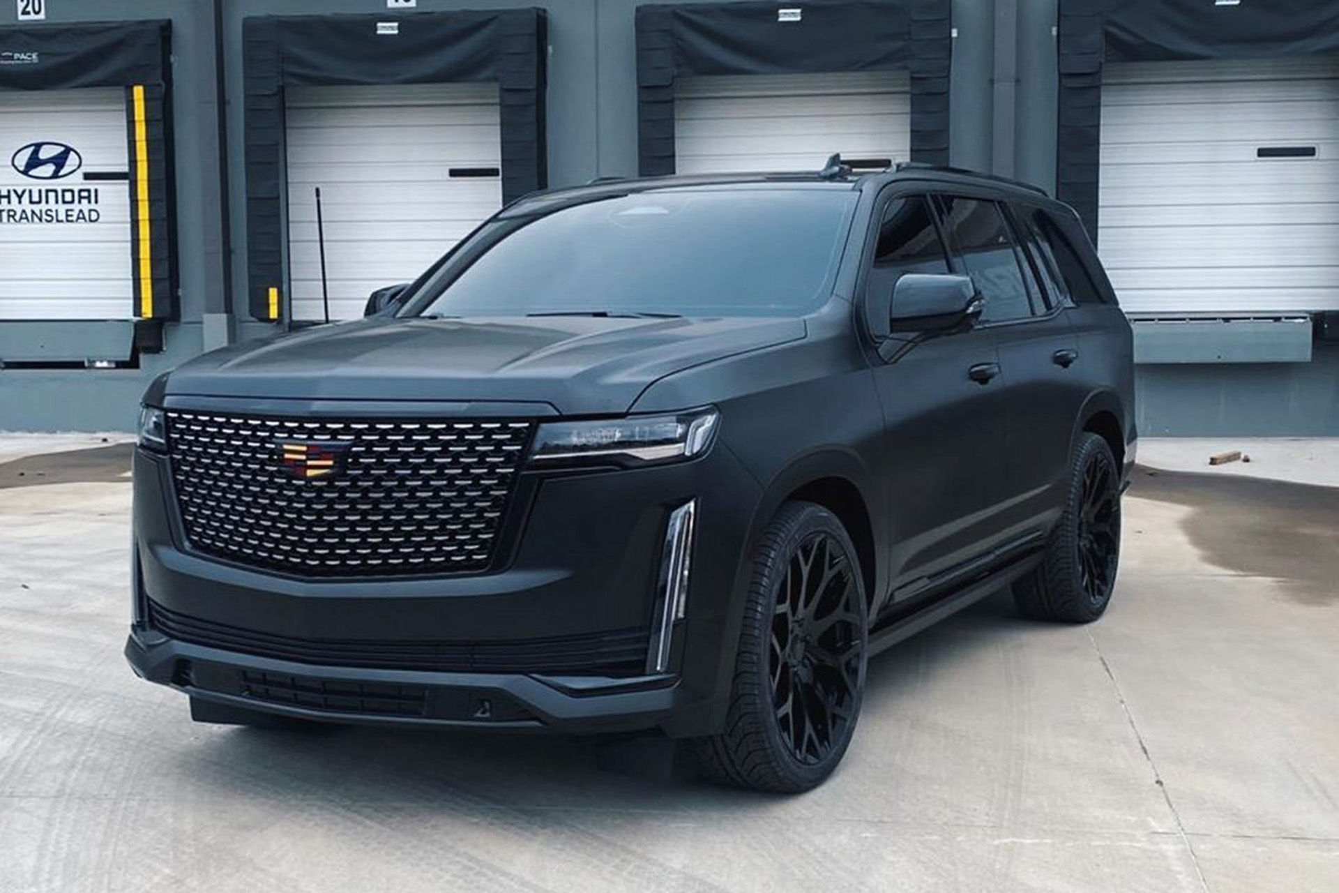 Escalade on Drea-M
