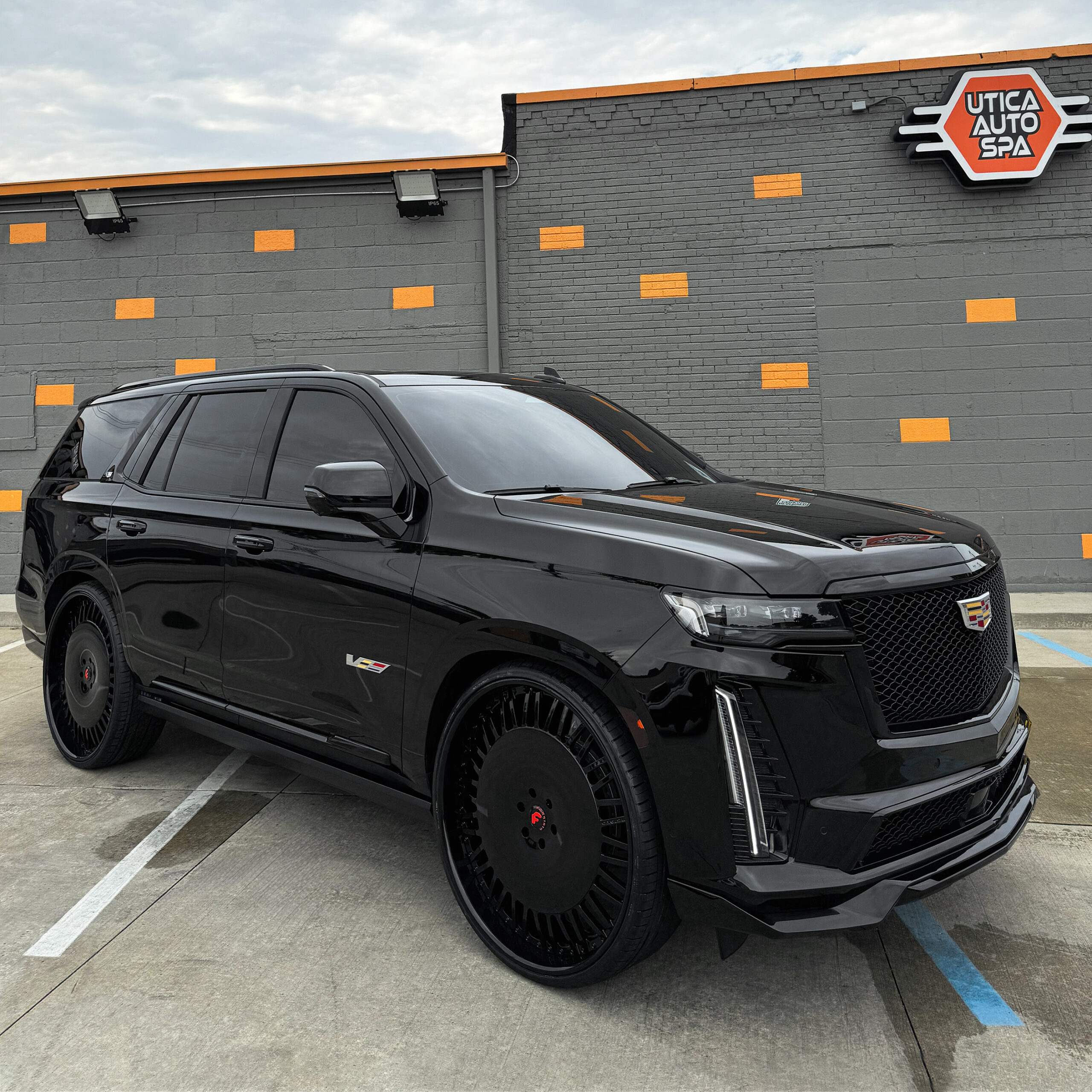 Escalade on Luce