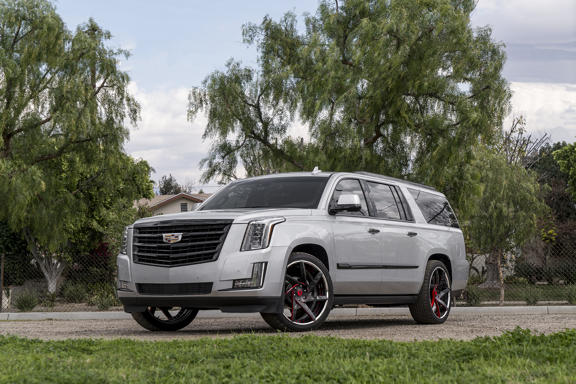 Escalade on N
