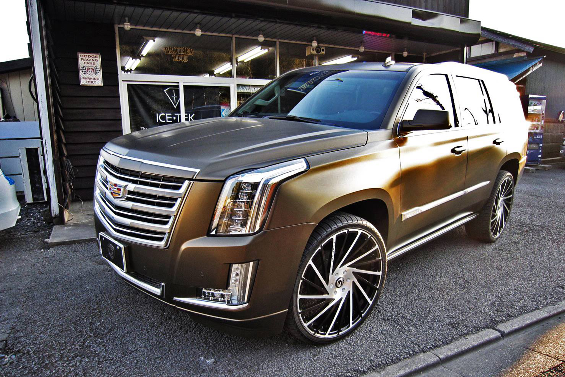 Escalade on Ventoso-M