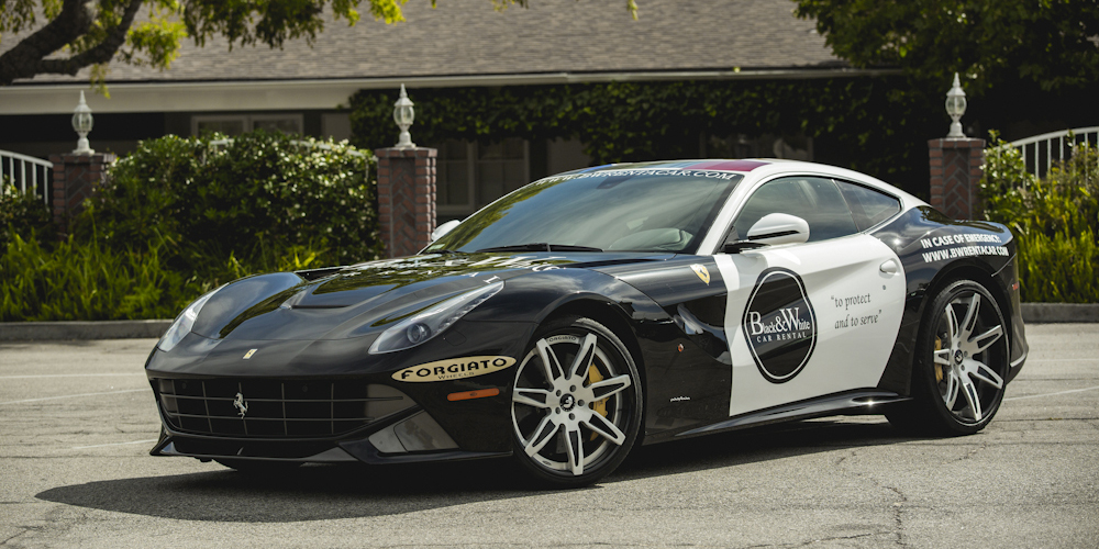 F12 on Berlinetta Esporre Ecl