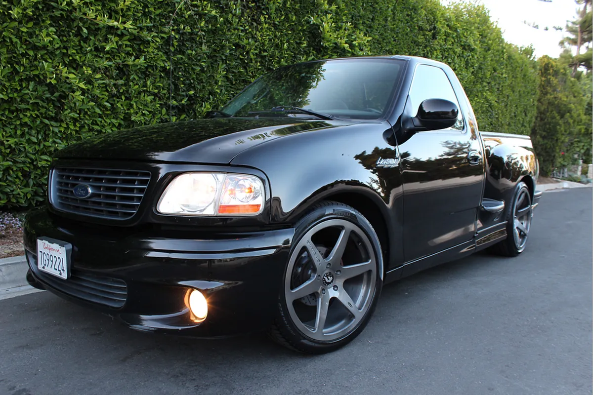 Ford F150 on Forgiato Sesto-M wheels