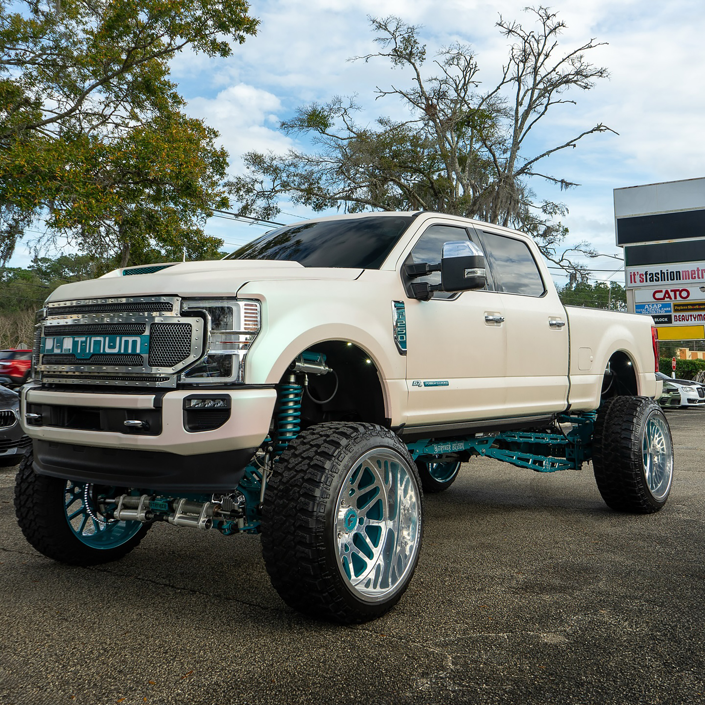 F250 on Maglia-T