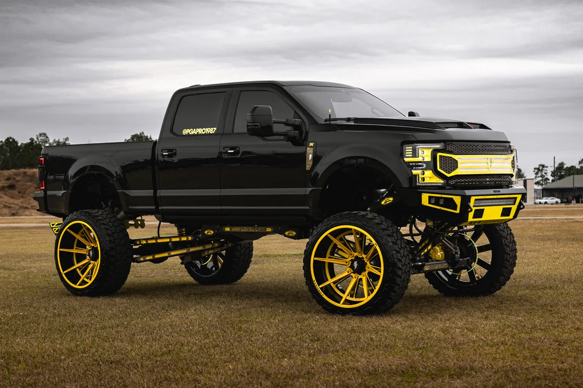 Ford F450 on Forgiato Gambe wheels
