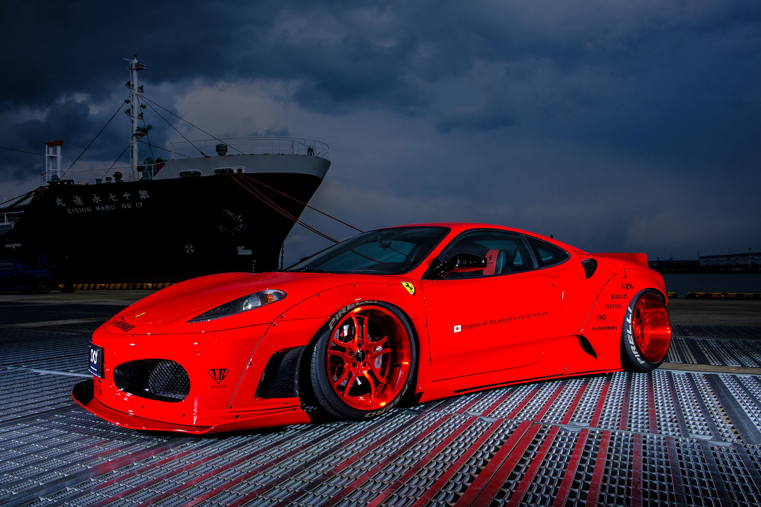 Ferrari 430 on S216