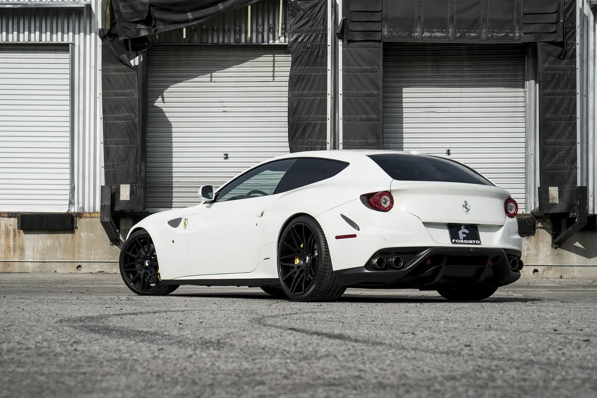 Ferrari Ff on Forgiato Maglia-ECL wheels