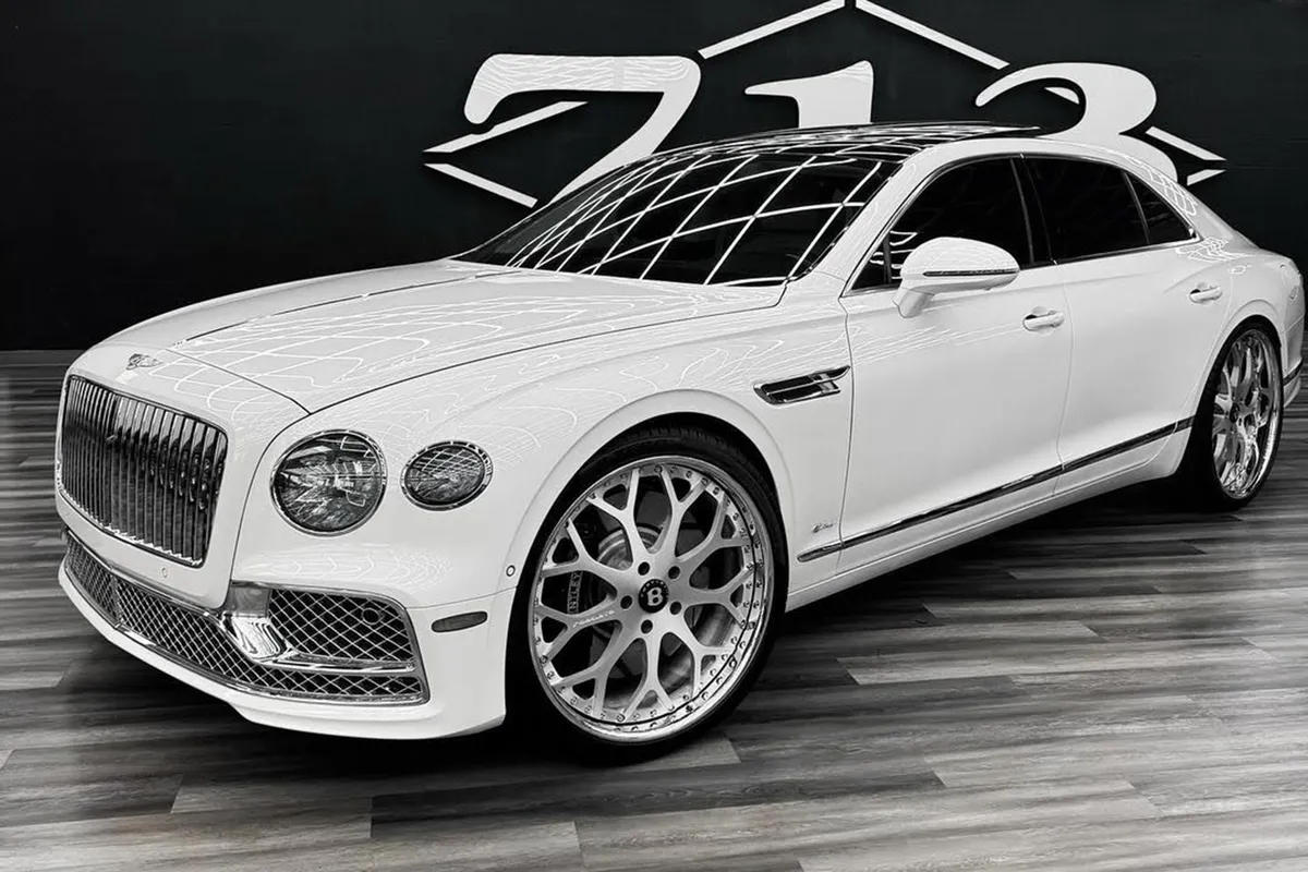 Bentley Flying Spur on Forgiato Drea wheels