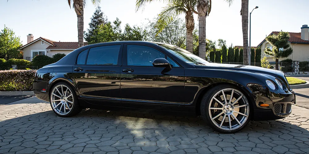 Bentley Flying Spur on Forgiato Flangiato-M wheels