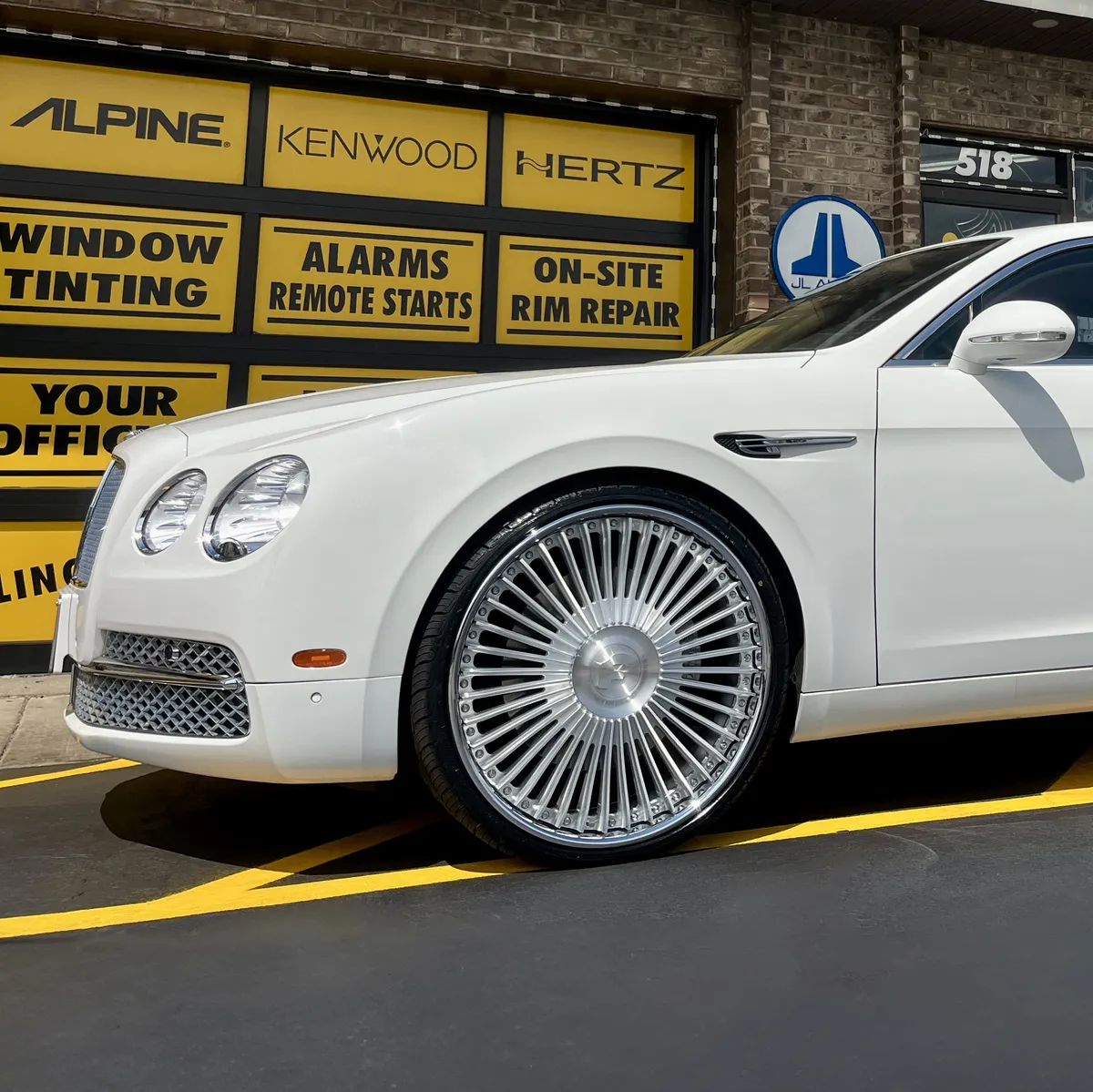 Bentley Flying Spur on Forgiato G-1 wheels