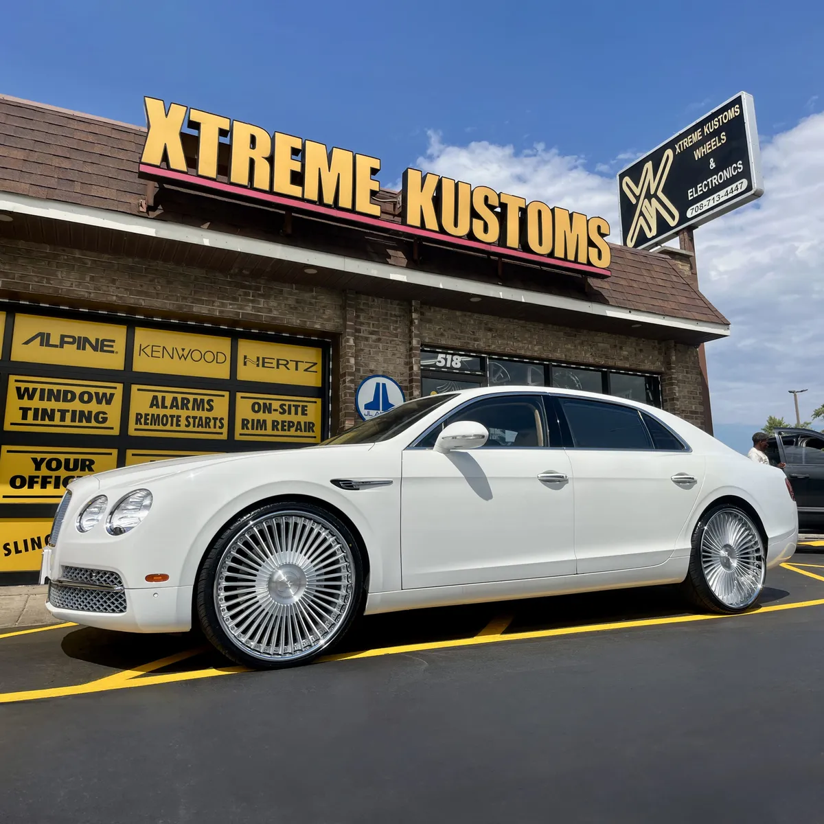 Bentley Flying Spur on Forgiato G wheels