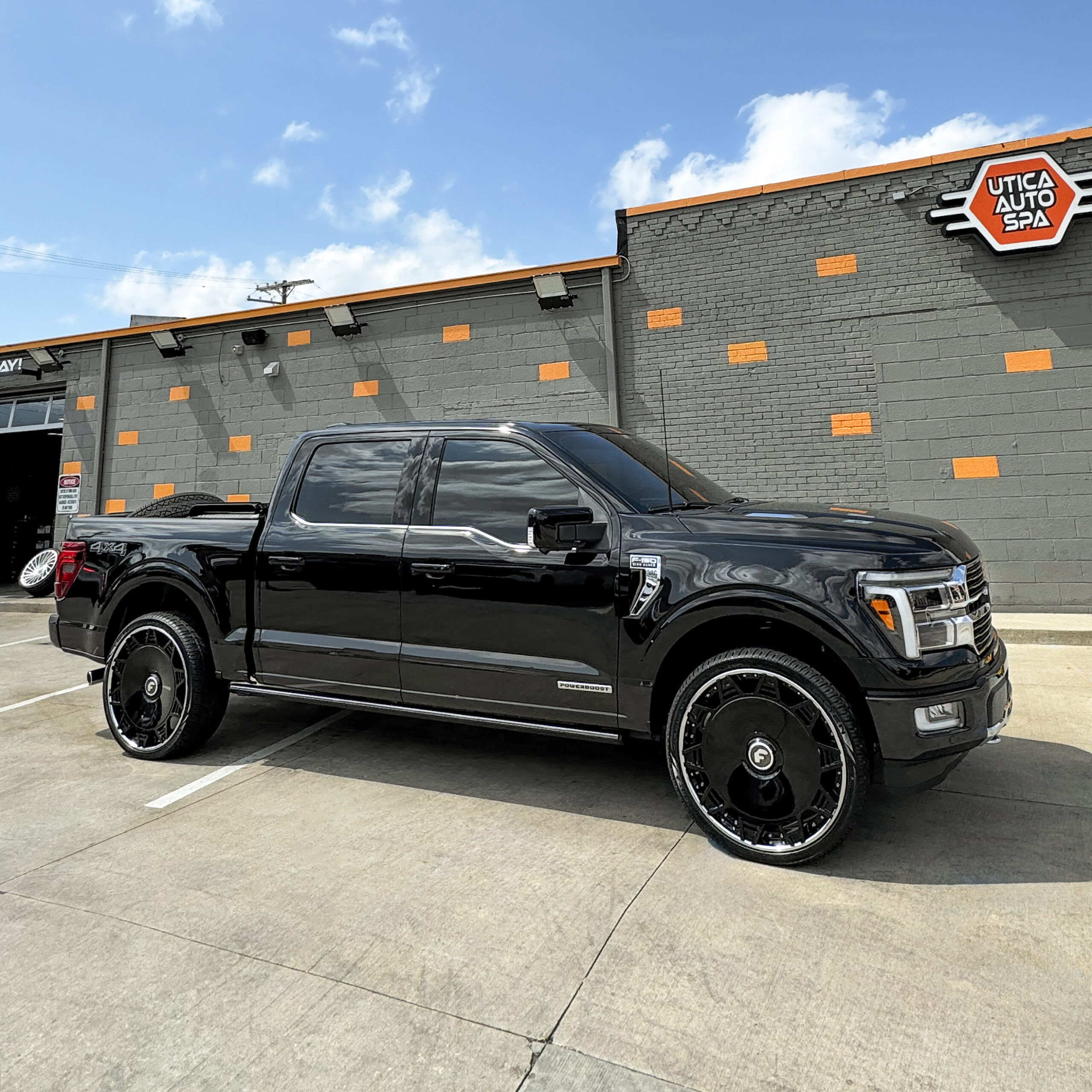 Ford F150 on Ecs