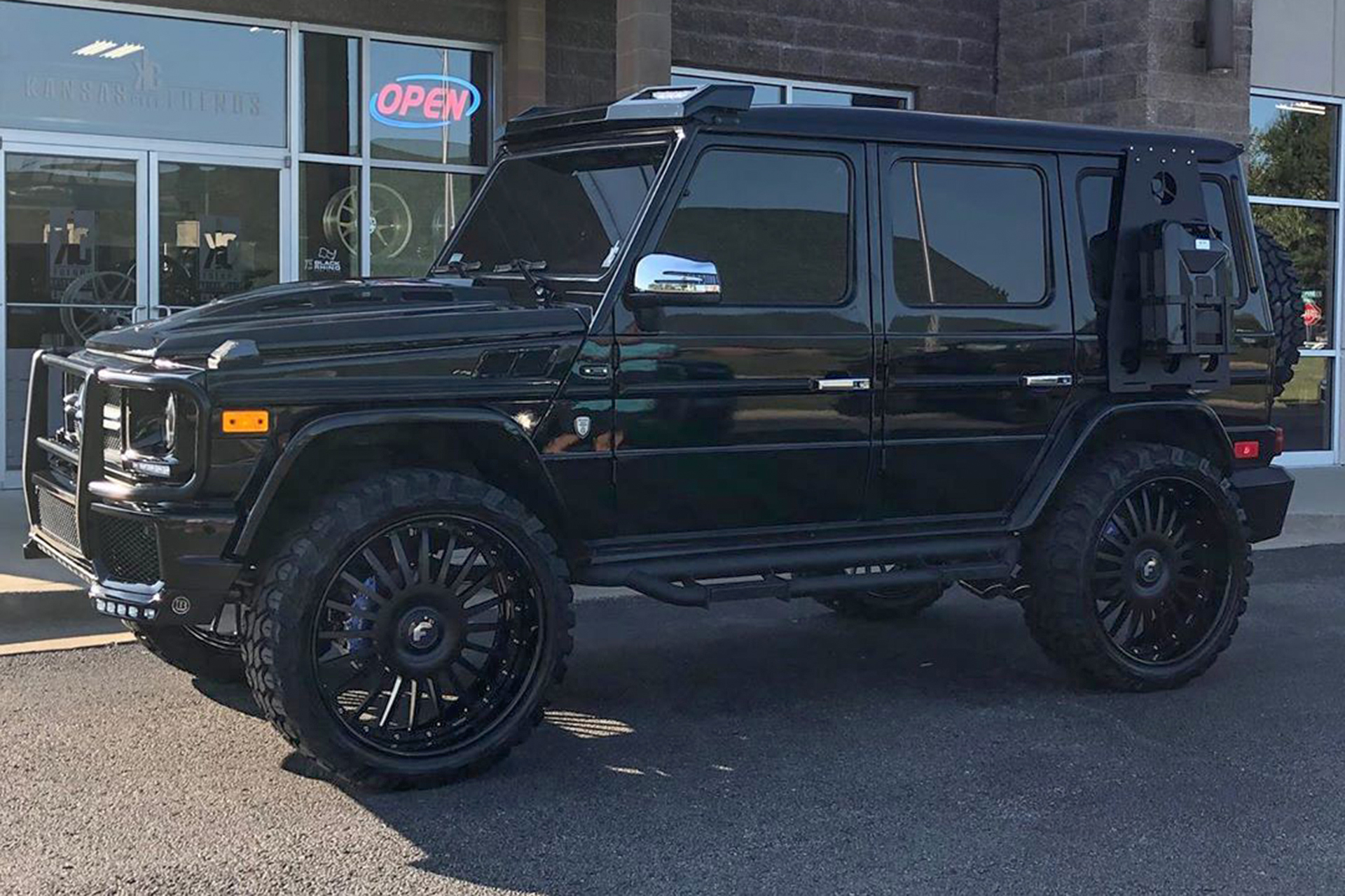 G Wagon on Andata