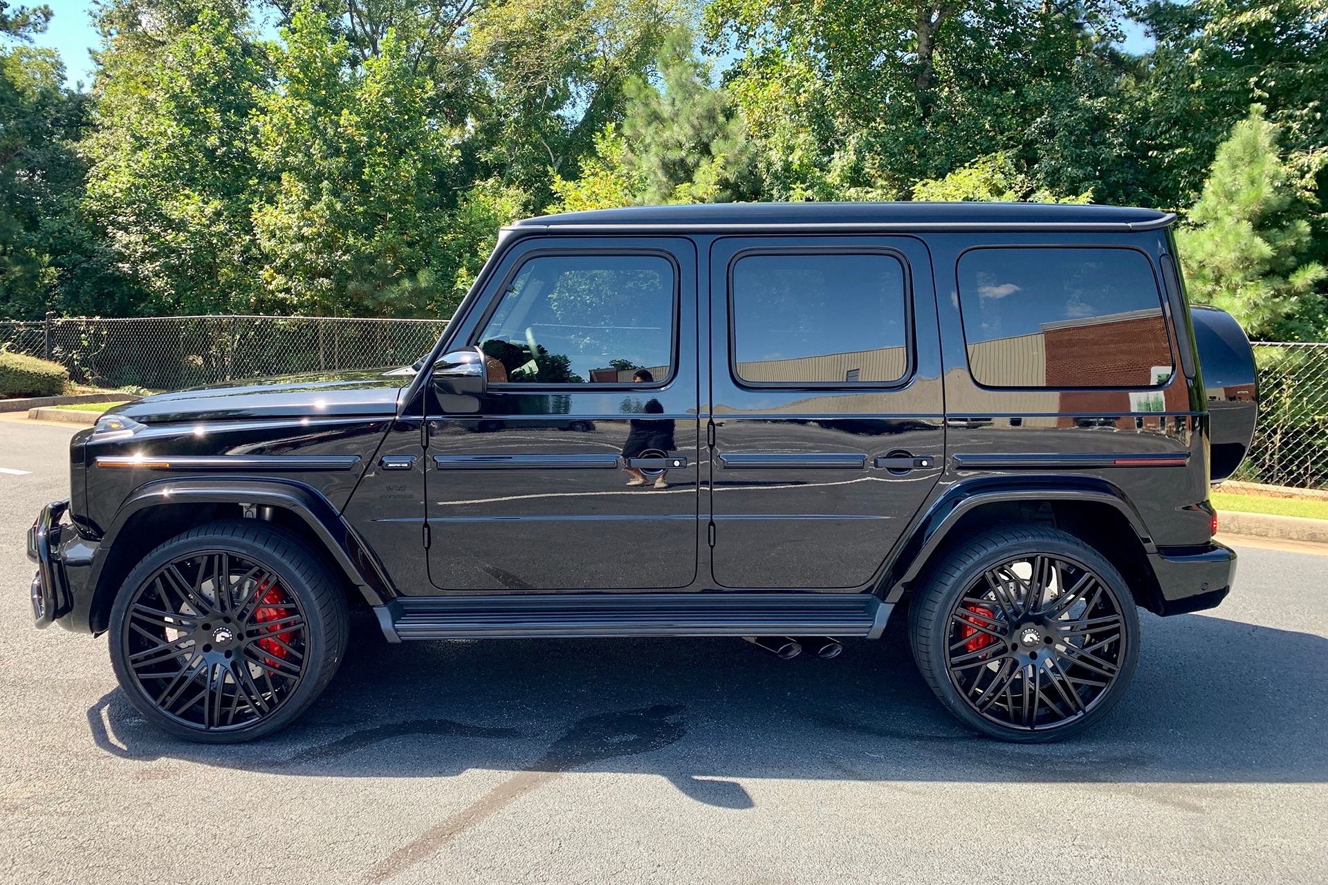 Mercedes-Benz G Wagon on Forgiato C2C wheels