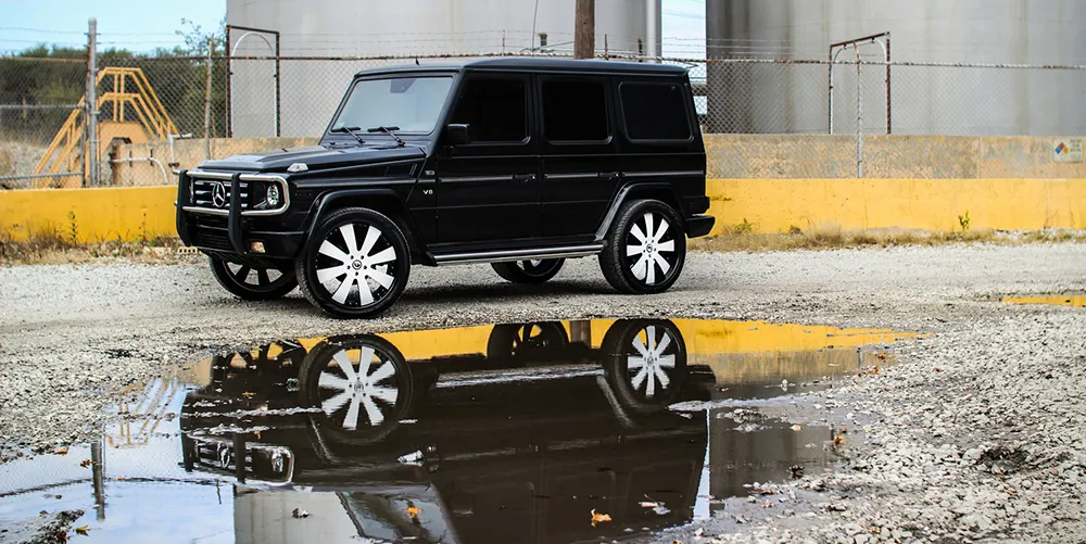 Mercedes-Benz G Wagon on Forgiato Otto wheels