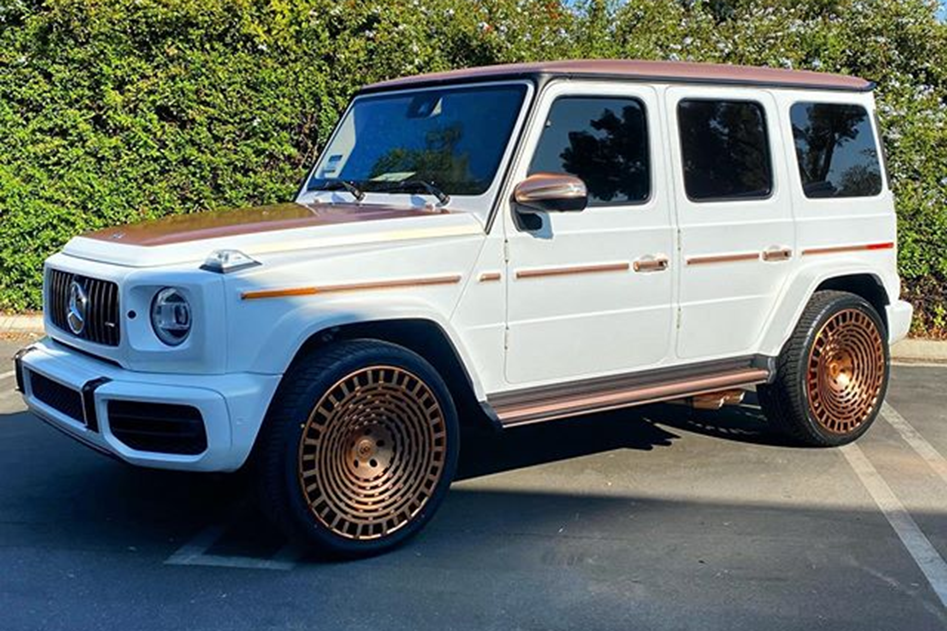 G Wagon on Parlante-ECL