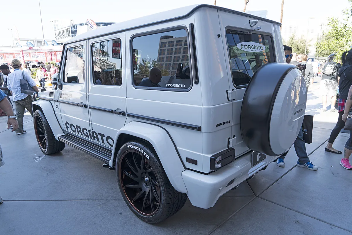 Mercedes-Benz G Wagon on Forgiato S217 wheels