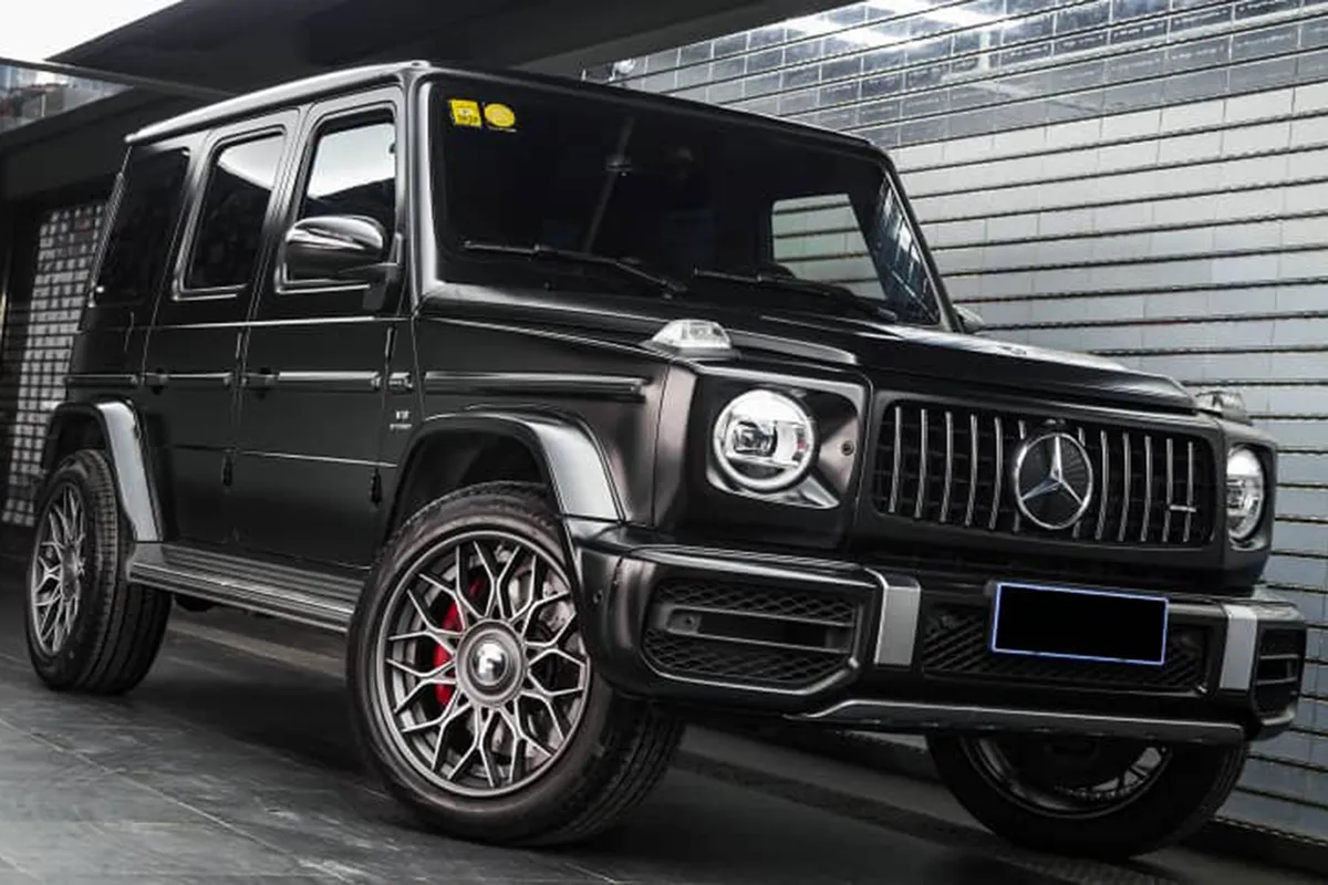 Mercedes-Benz G Wagon on Forgiato Tec 3.3 wheels