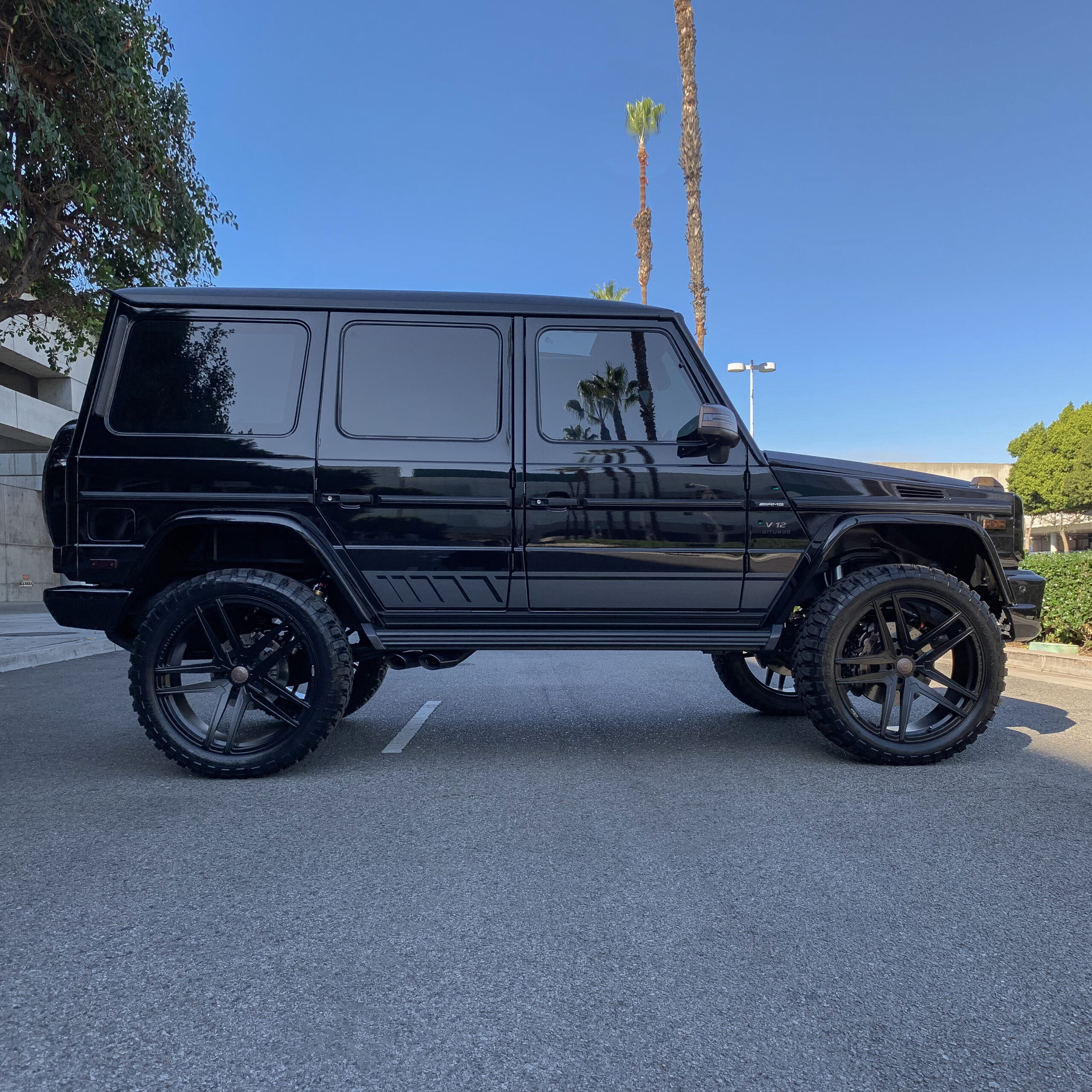 G Wagon on Vizzo-M