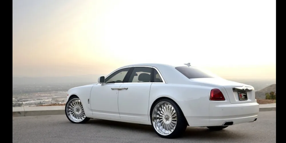 Rolls-Royce Ghost on Forgiato Autonomo-L wheels