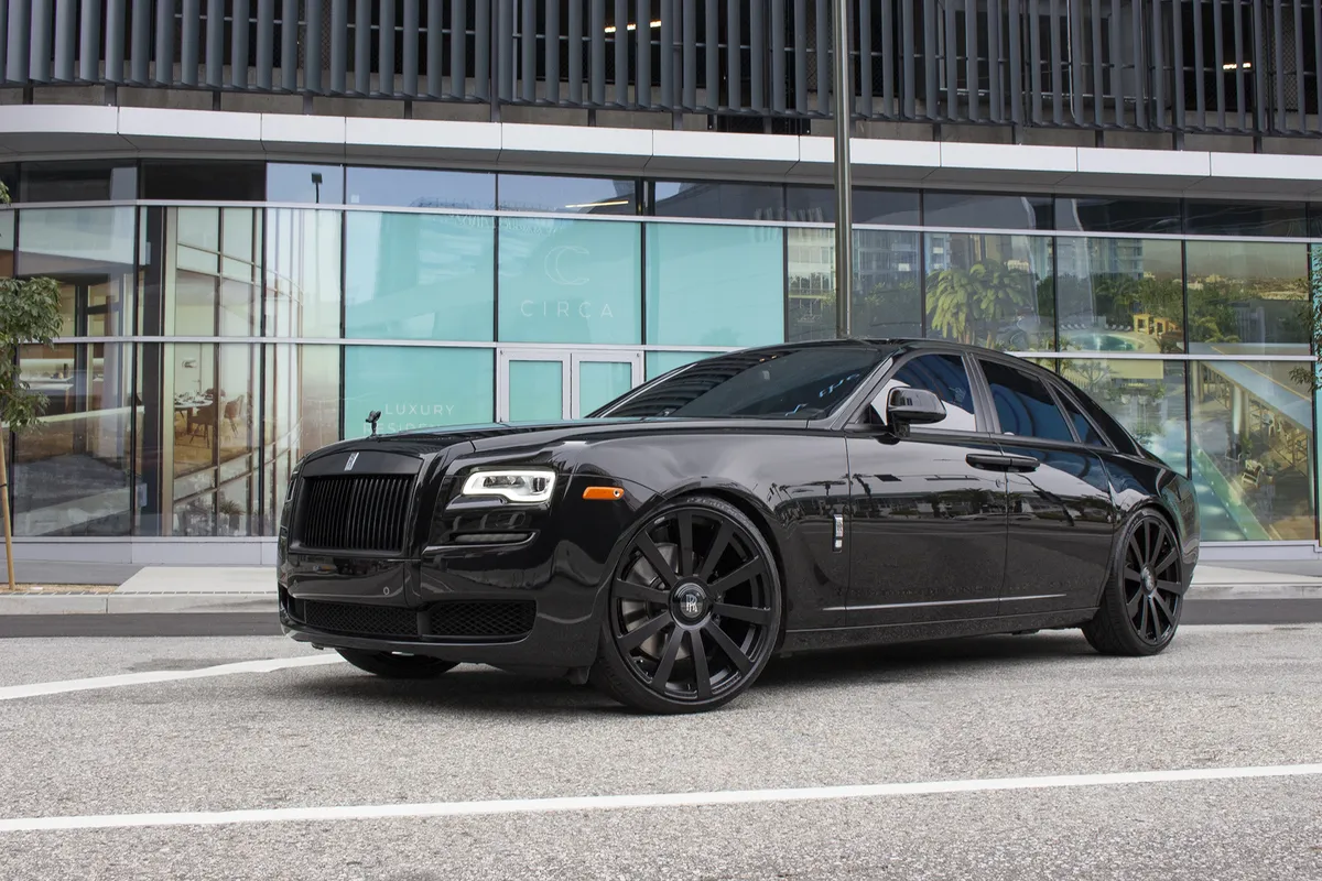 Rolls-Royce Ghost on Forgiato Concavo-M wheels