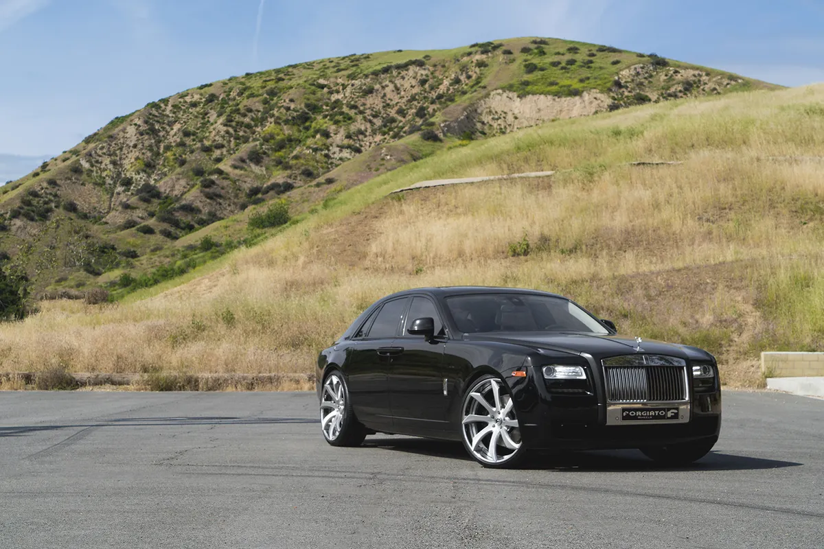 Rolls-Royce Ghost on Forgiato Fondare-ECL wheels