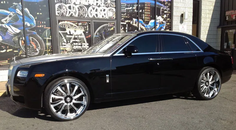 Rolls-Royce Ghost on Forgiato Inferno wheels