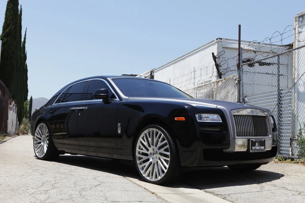Rolls-Royce Ghost on Forgiato Provette-M wheels