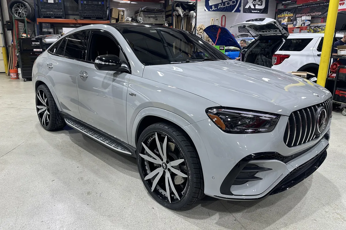 Mercedes-Benz GLE on Forgiato Aguzzo-ECL wheels