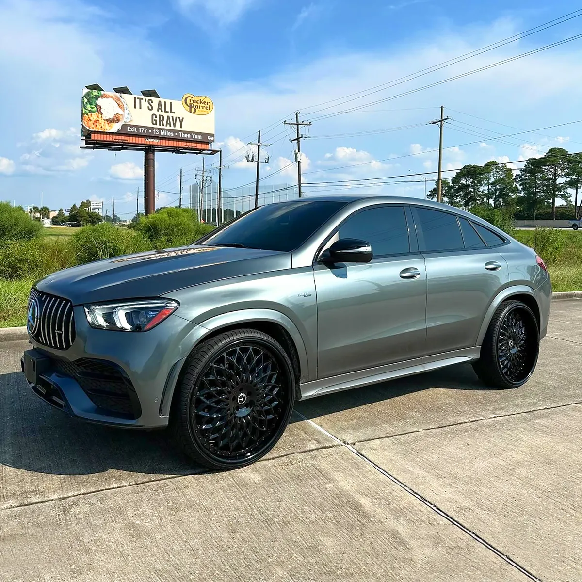 Mercedes-Benz GLE on Forgiato Sona wheels