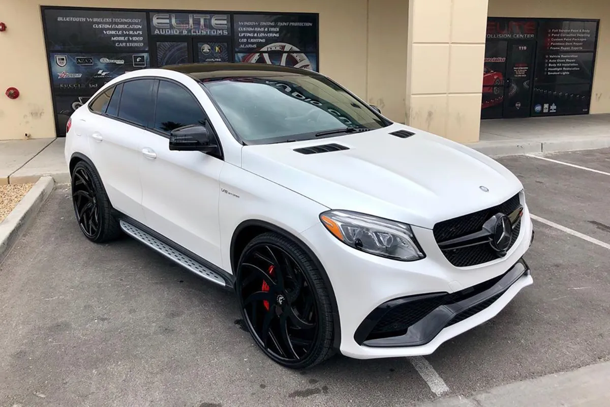 Mercedes-Benz GLS on Forgiato Girare-ECL wheels