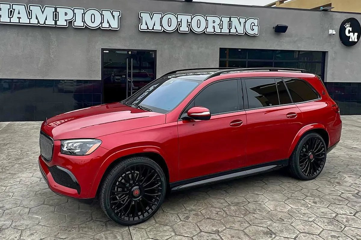 Mercedes-Benz GLS on Forgiato NB6-M wheels