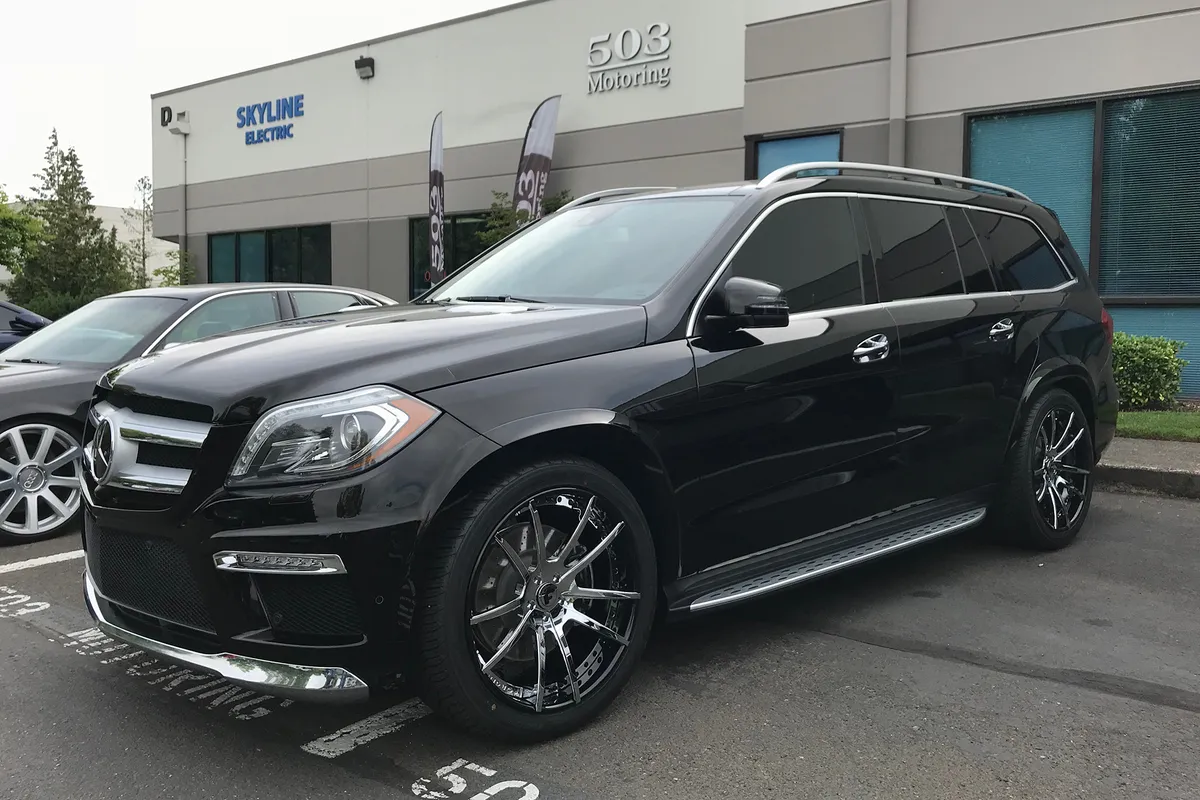 Mercedes-Benz GLS on Forgiato S204 wheels