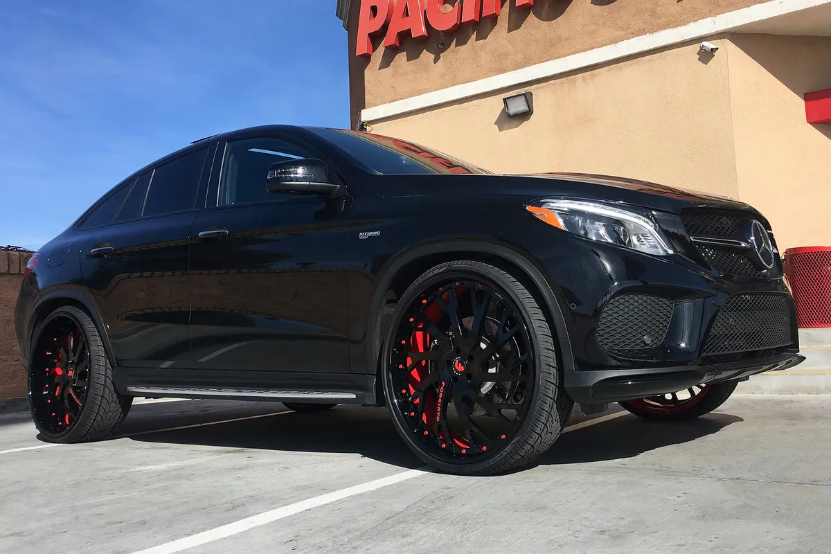 Mercedes-Benz GLS on Forgiato Sincro wheels