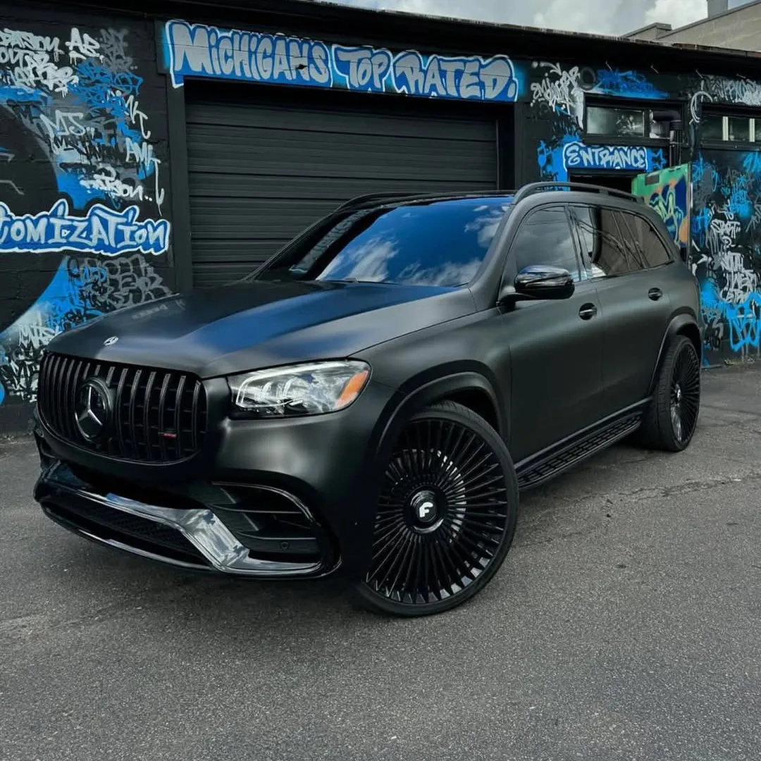 Mercedes-Benz GLS on Forgiato Trimestre-M wheels