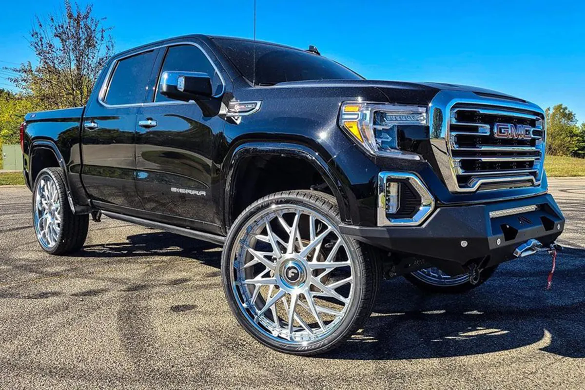 GMC GMC on Forgiato Blocco wheels