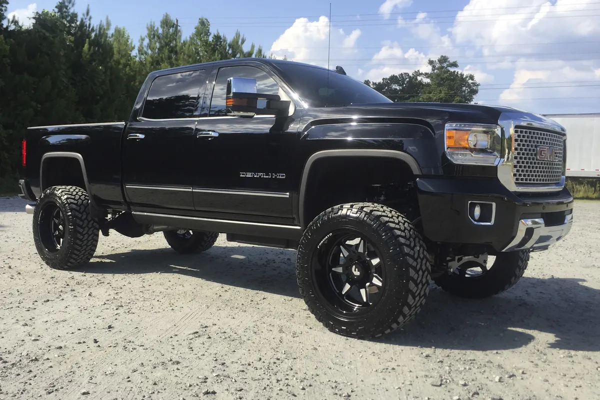 GMC GMC on Forgiato Esporre-T wheels