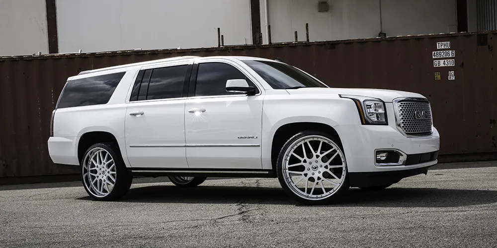 GMC GMC on Forgiato Maglia wheels