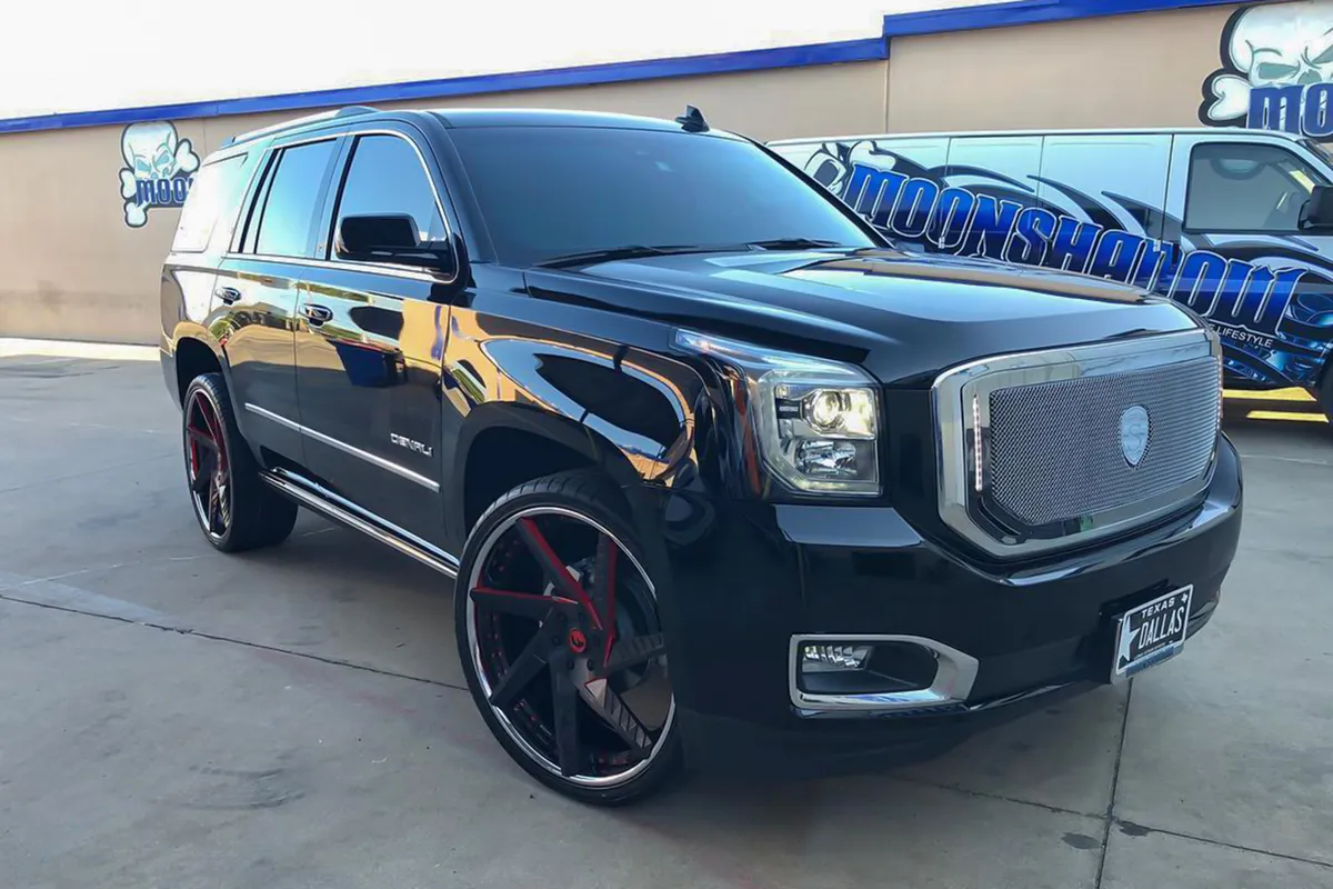 GMC GMC on Forgiato N-2 wheels