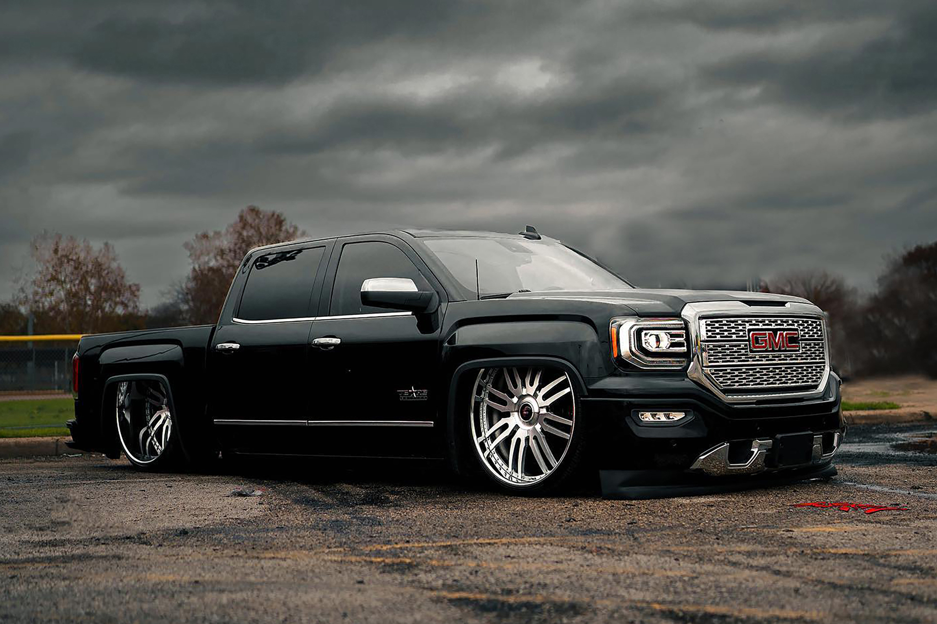 GMC on Sedici