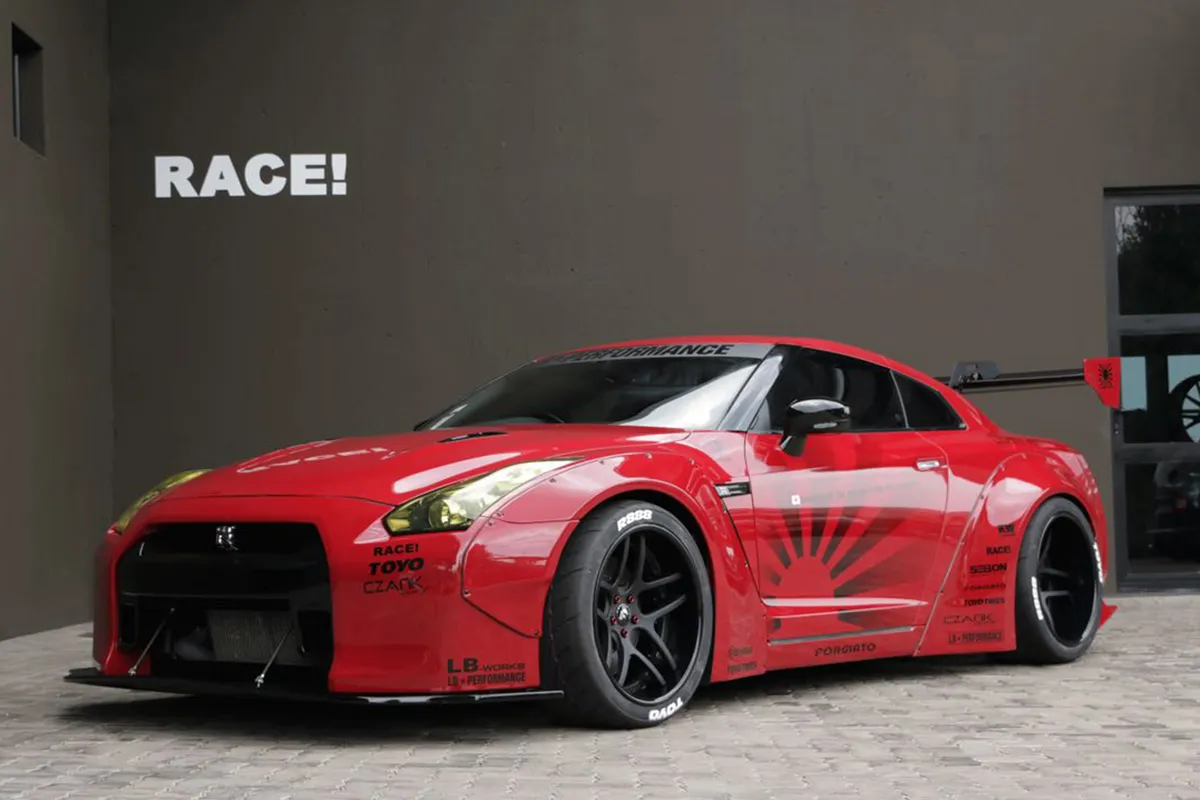 Nissan GTR on Forgiato Dieci-ECL wheels