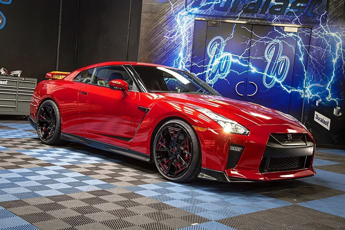 Nissan GTR on Forgiato Faze wheels