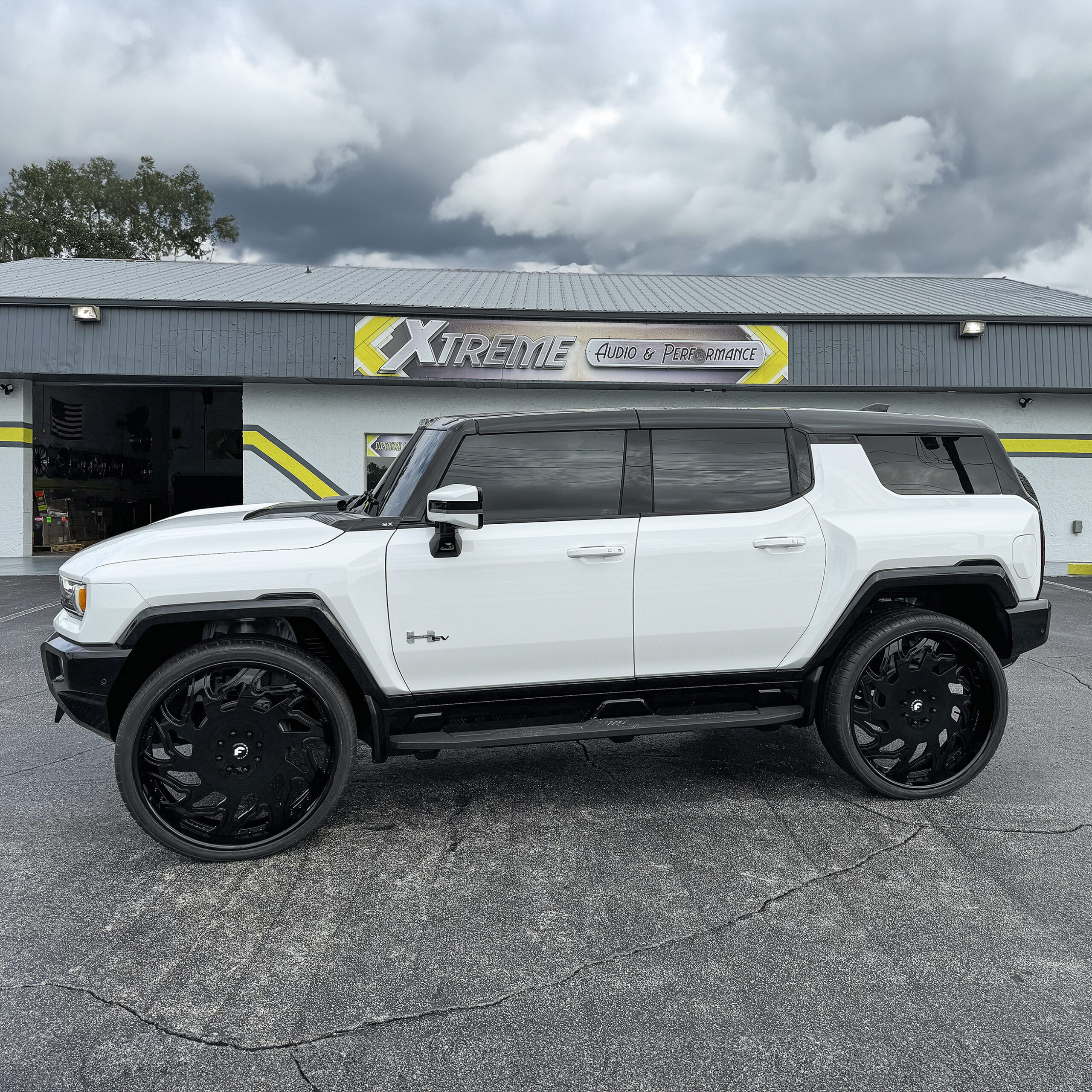 Hummer EV on Dispiaci