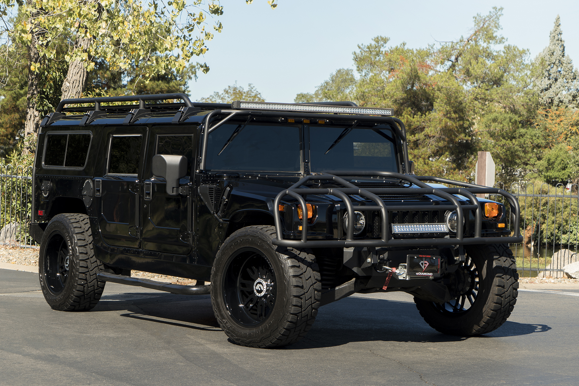 Hummer H1 on Sedici-T