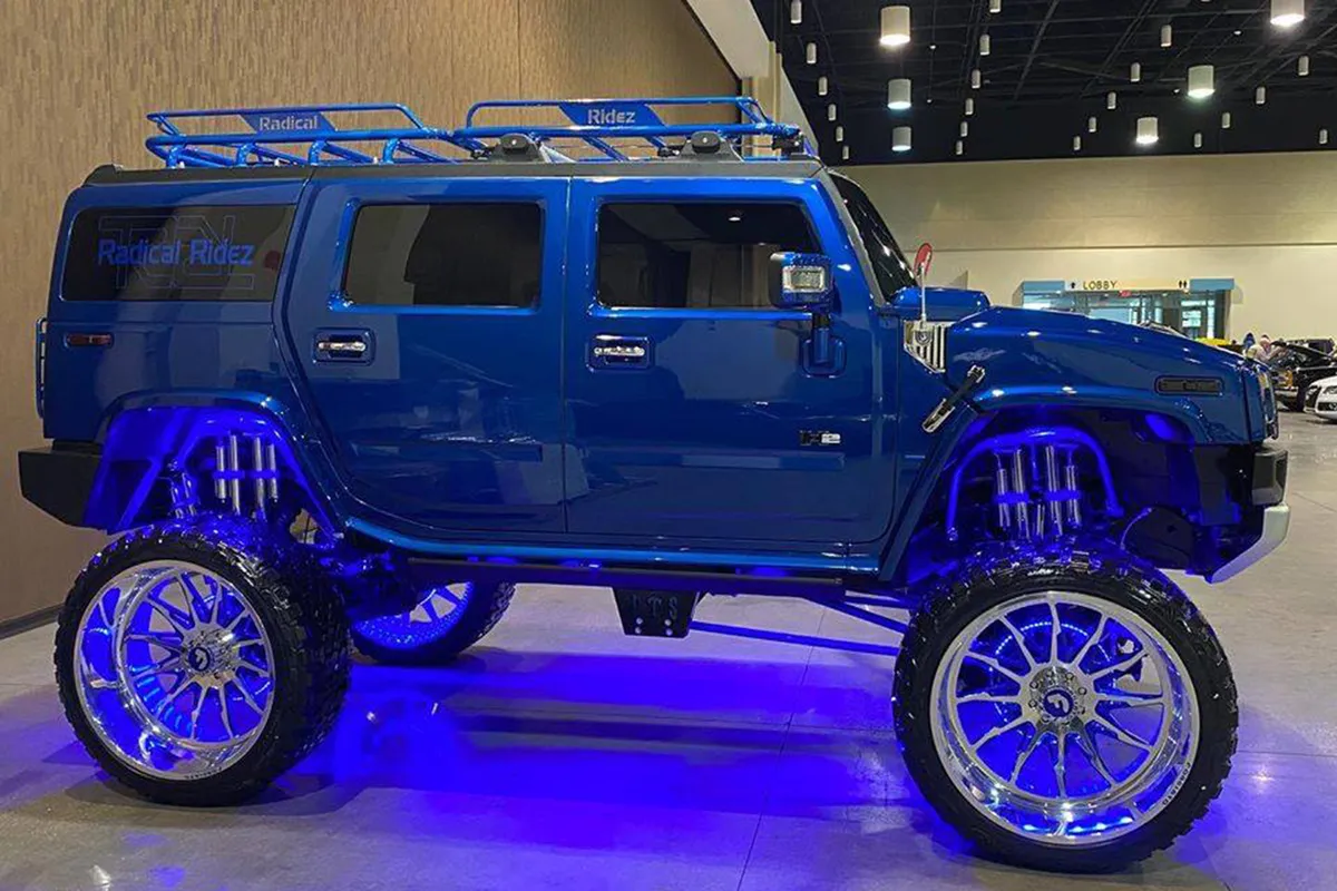 GMC Hummer H1 on Forgiato Txc101 wheels