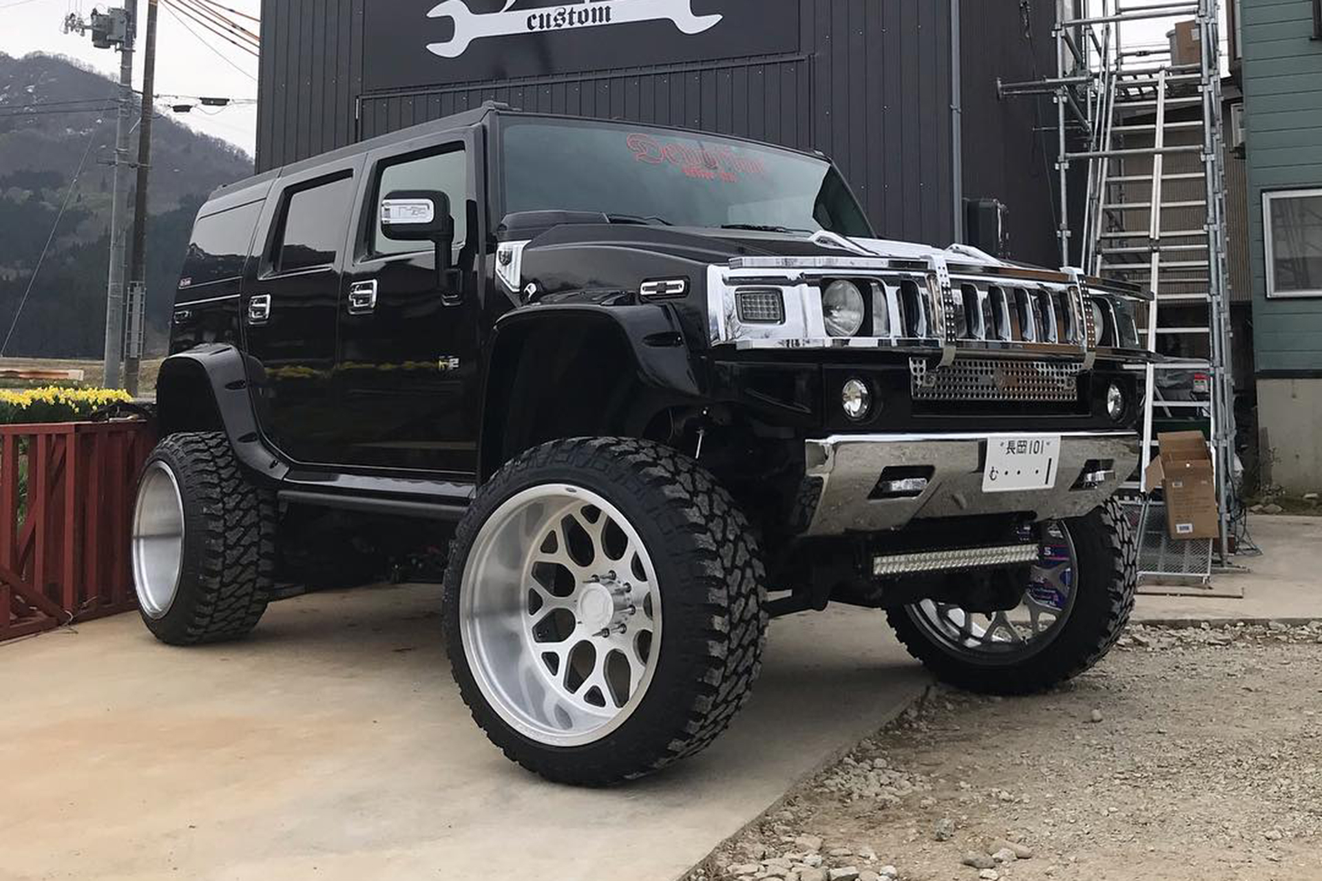 Hummer on Drea-T