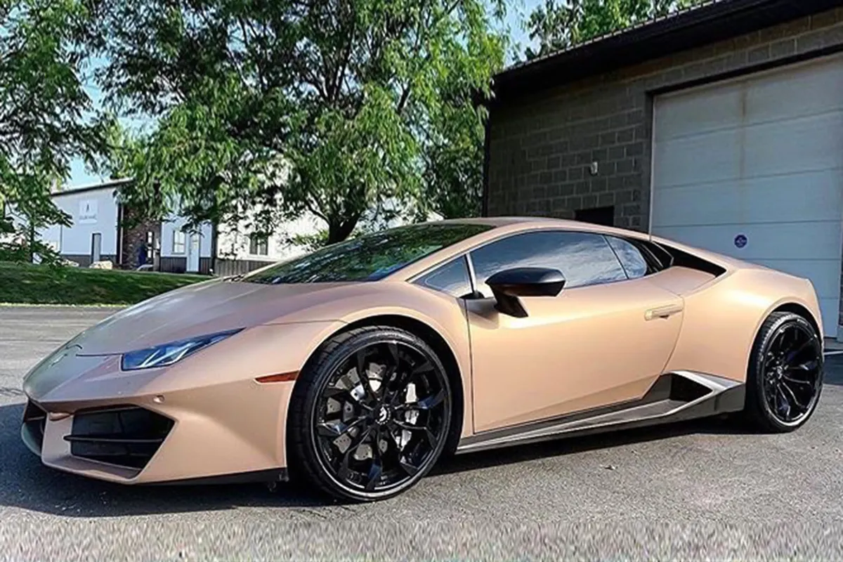 Lamborghini Huracan on Forgiato F2.16 wheels