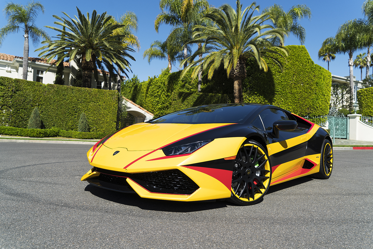 Huracan on Freddo-ECL